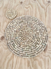 Load image into Gallery viewer, Palm Leaf Round Placemat Set
