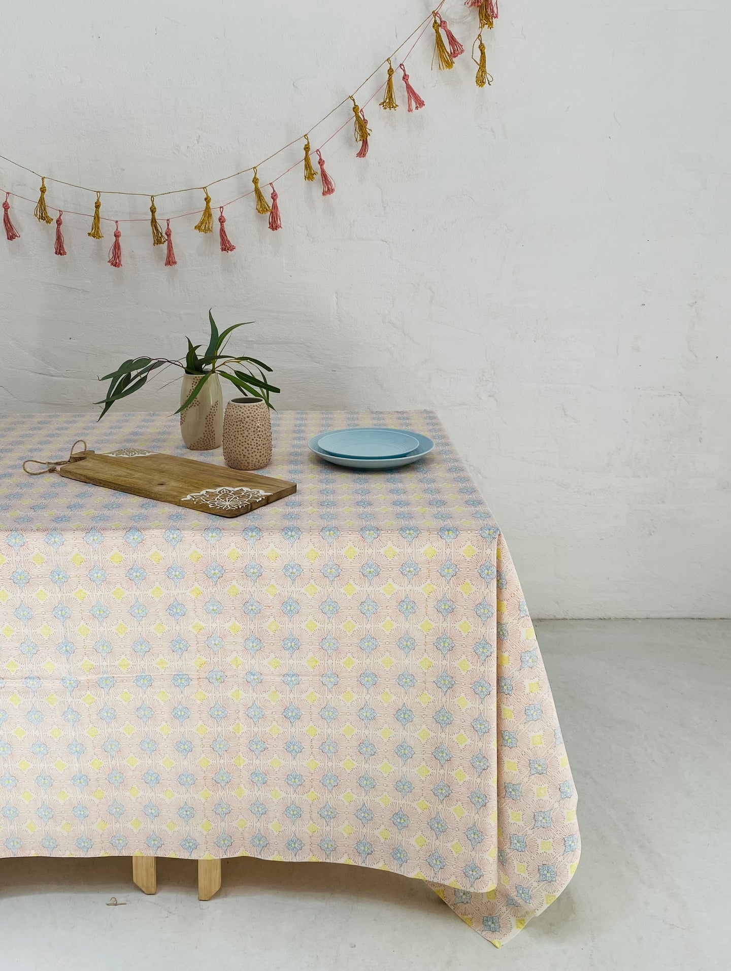 Eucalyptus Organic Cotton Tablecloth in Multicolour