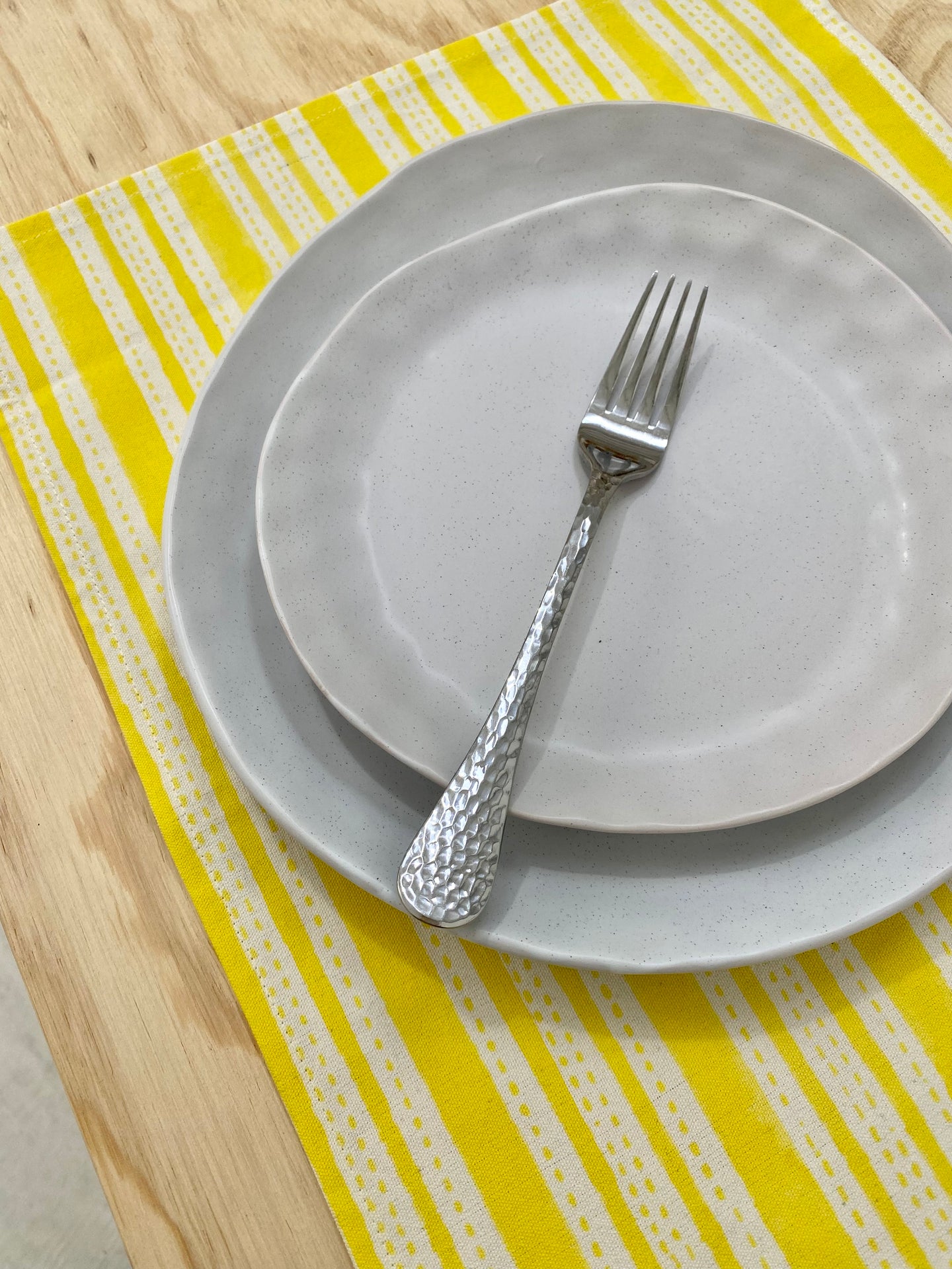 Linen 100% Cotton Placemat, Set of 4 in Yellow